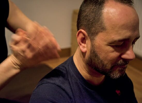 12. Thai massage shoulders